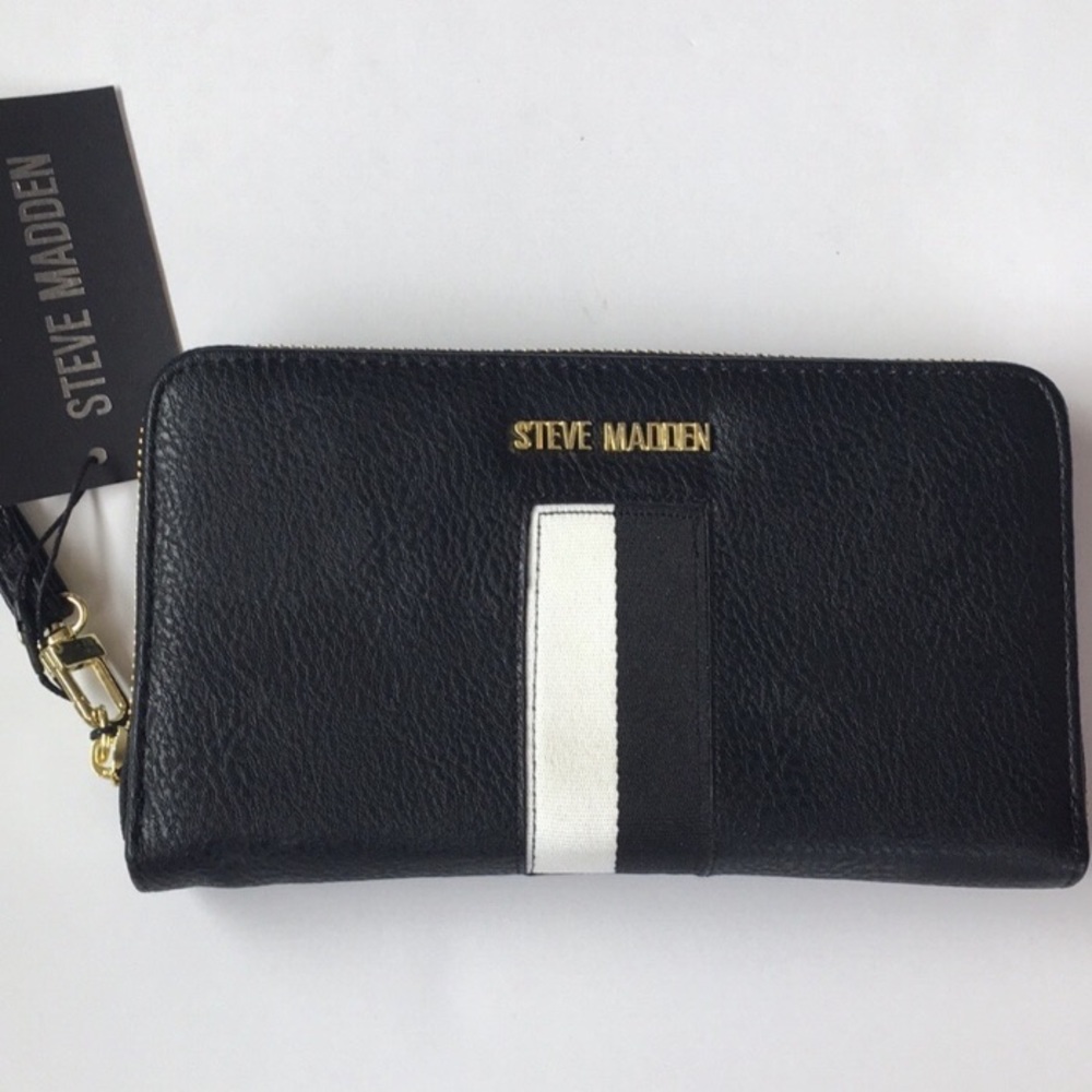 SALE Steve Madden pop webbing zip around wallet